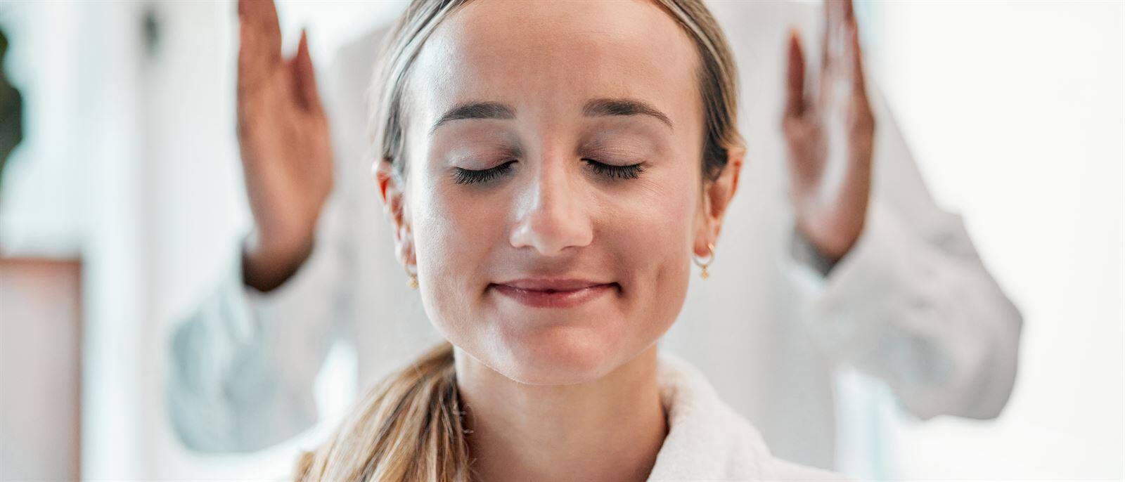 Illustration formation maître guérisseur Reiki